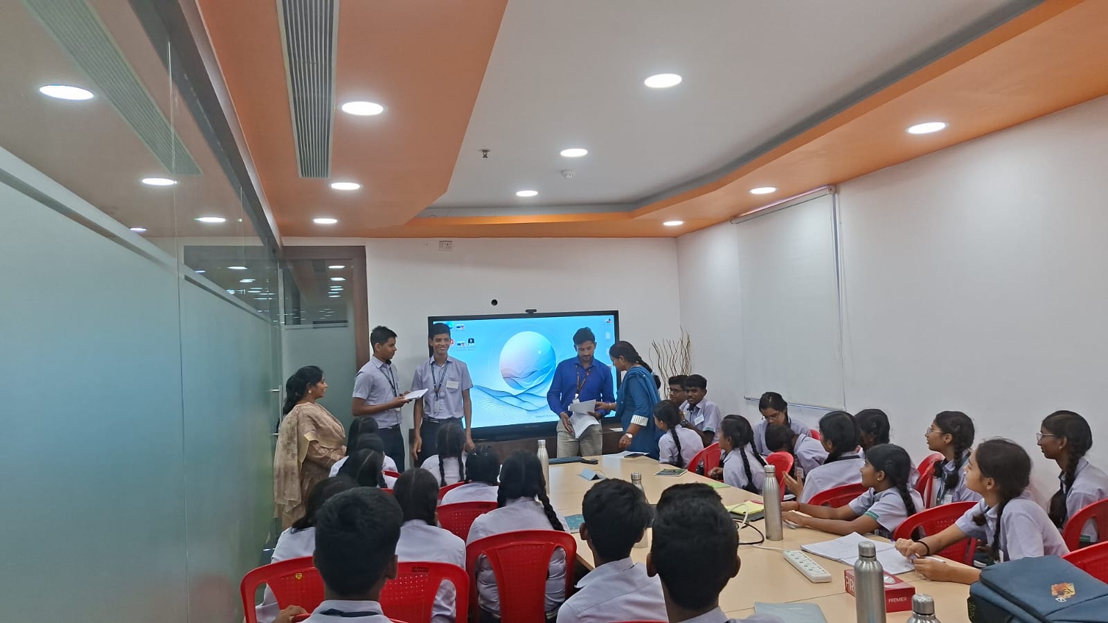 INDUSTRIAL VISIT TO  HARD N SOFT TECHNOLOGIES
